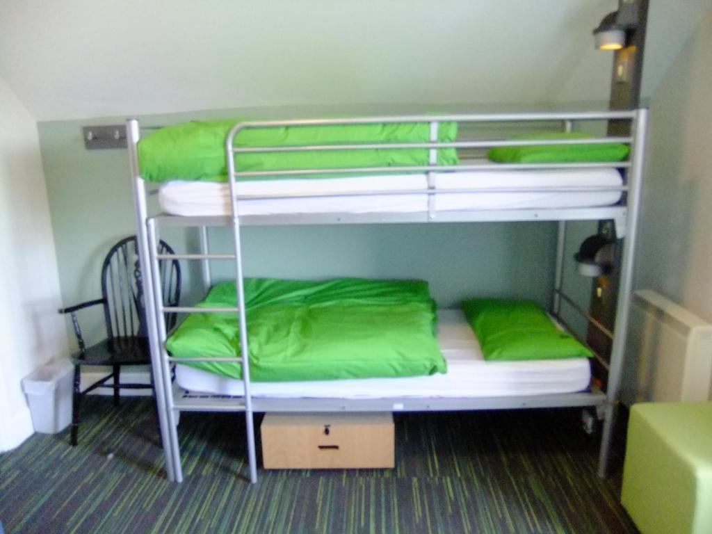 Hostel Yha Rowen Конви Номер фото